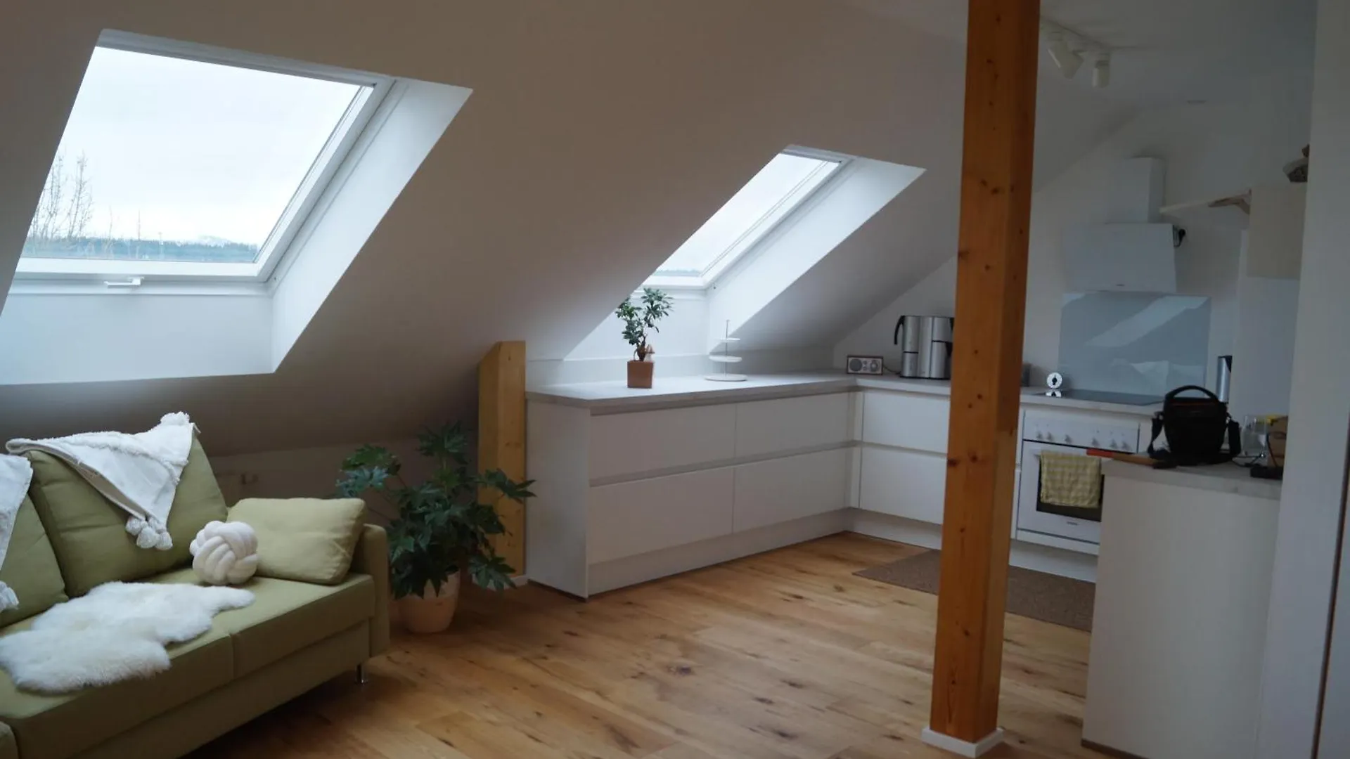 Ferienwohnung Unterm Dach Mit Alpenblick Ruderatshofen 0*,